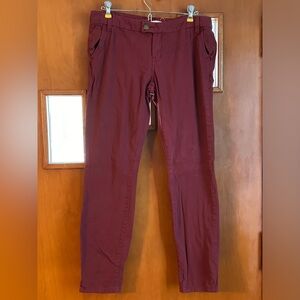 GUC Life in Progress pants. Size 28. Women’s.